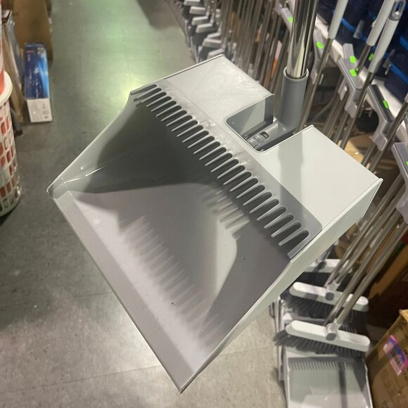 Broom and Dustpan Set - Picture 7 of 7